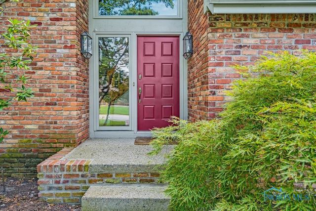 6045 Miakonda Trail, Sylvania, OH 43560