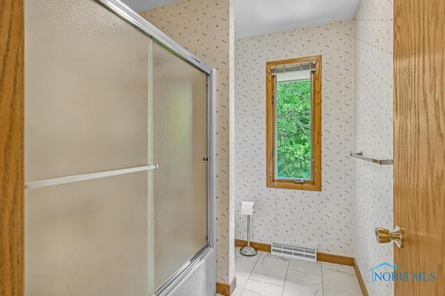 6045 Miakonda Trail, Sylvania, OH 43560