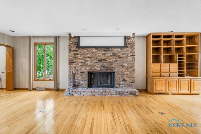 6045 Miakonda Trail, Sylvania, OH 43560