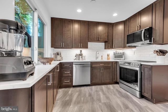 1052 CEDAR RIDGE CT, Annapolis, MD 21403