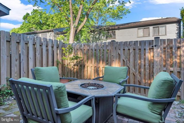 1052 CEDAR RIDGE CT, Annapolis, MD 21403