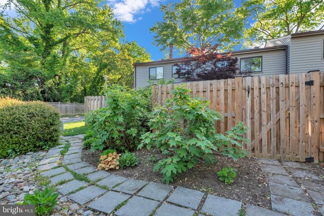 1052 CEDAR RIDGE CT, Annapolis, MD 21403
