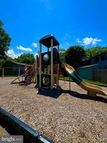1052 CEDAR RIDGE CT, Annapolis, MD 21403