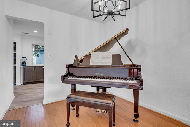 1052 CEDAR RIDGE CT, Annapolis, MD 21403