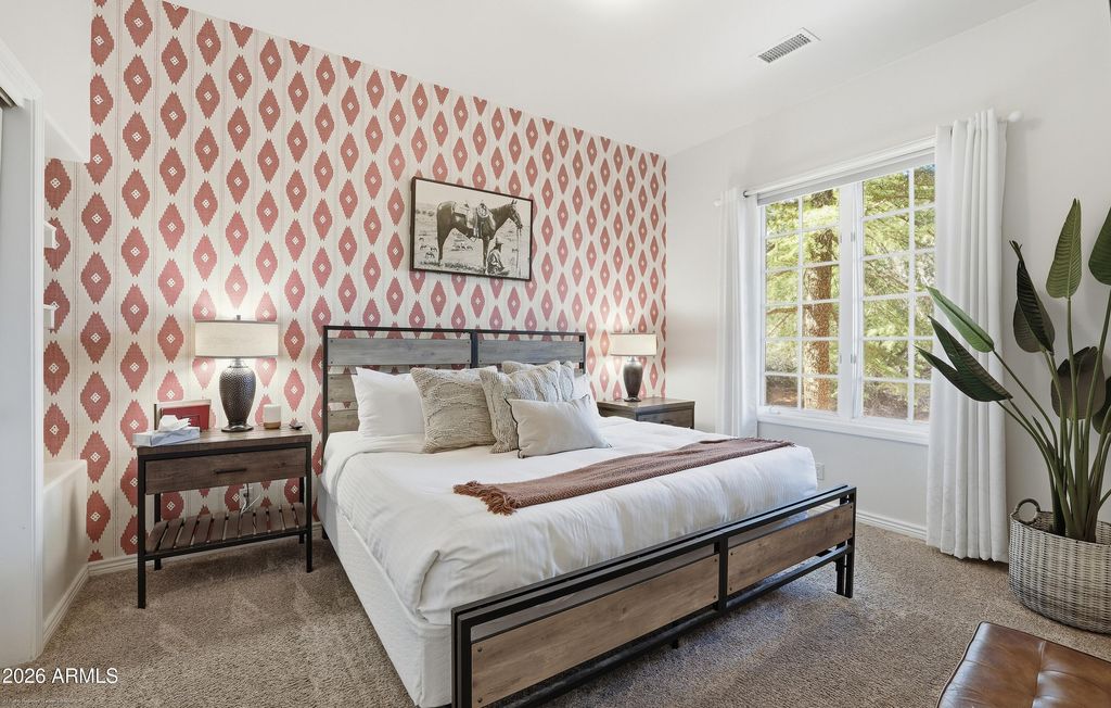 Image 33 of property listing at 36 W DOVE WING Drive, Sedona, AZ 86336