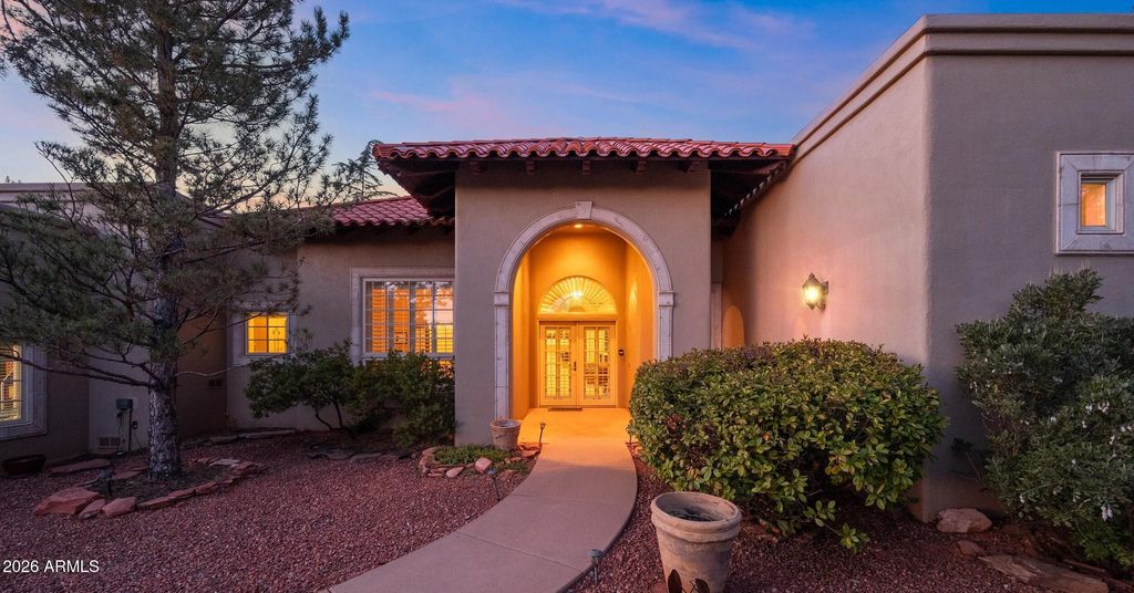 Image 7 of property listing at 36 W DOVE WING Drive, Sedona, AZ 86336