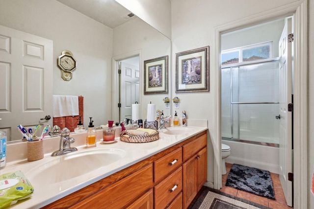 3613 Southern Oak Dr, Ceres, CA 95307