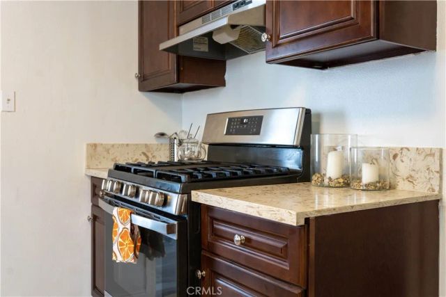 3208 W 74th Street, Park Hills Heights, CA 90043