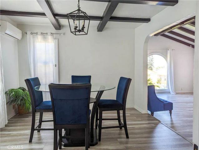 3208 W 74th Street, Park Hills Heights, CA 90043