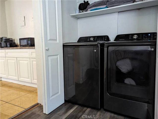 3208 W 74th Street, Park Hills Heights, CA 90043
