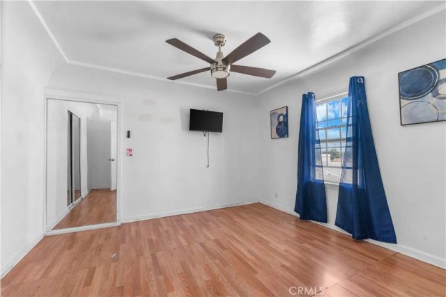 3208 W 74th Street, Park Hills Heights, CA 90043