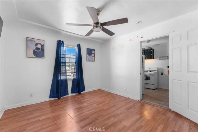 3208 W 74th Street, Park Hills Heights, CA 90043