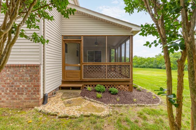 146 Vintage Cir, Hendersonville, TN 37075