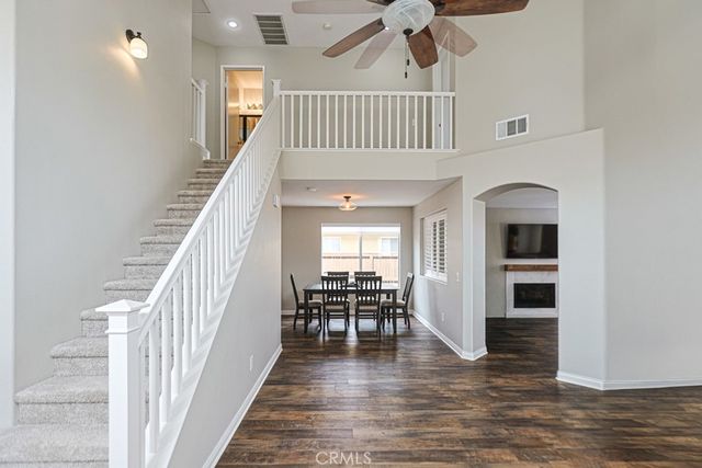 967 Naples, Corona, CA 92882