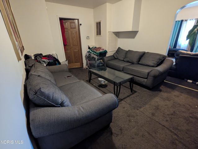 517 Knower Street, Toledo, OH 43609