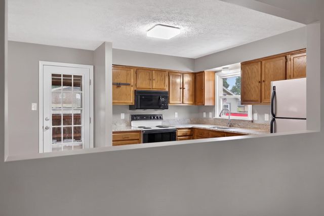108 Ash Court, Nicholasville, KY 40356