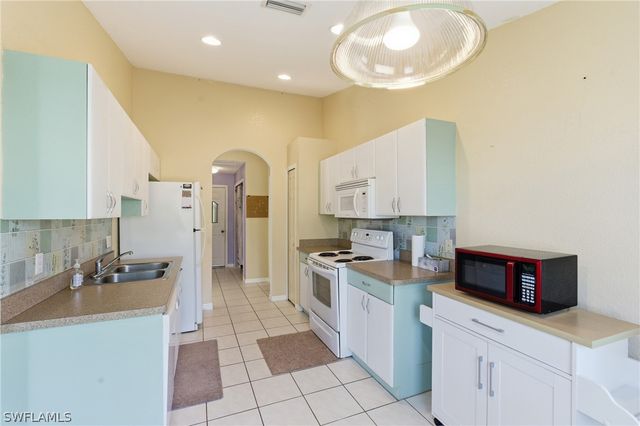 1562 Jakway RD, North Port, FL 34288