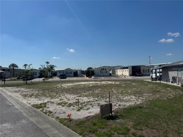 4839 BAKER AVENUE 192, Zephyrhills, FL 33541