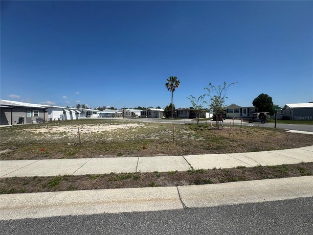 4839 BAKER AVENUE 192, Zephyrhills, FL 33541