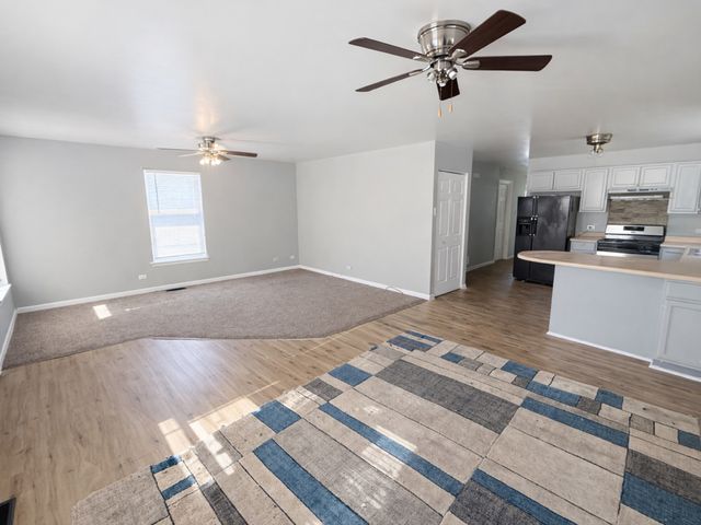 1712 11th Street, Waukegan, IL 60085