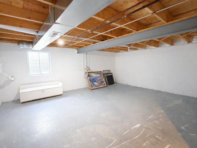 1712 11th Street, Waukegan, IL 60085