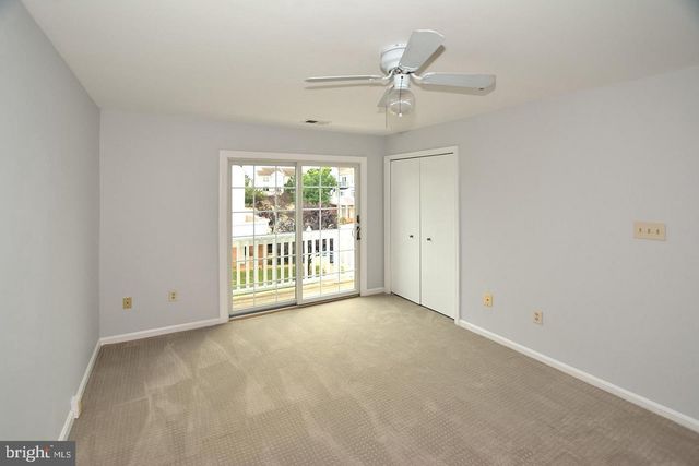 20428 COOL FERN SQ, Ashburn, VA 20147