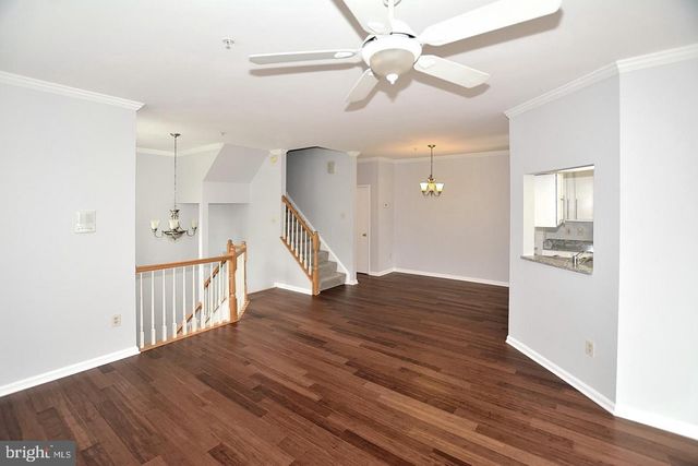 20428 COOL FERN SQ, Ashburn, VA 20147