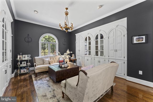 8015 EDDY BEND TRL, Fairfax Station, VA 22039