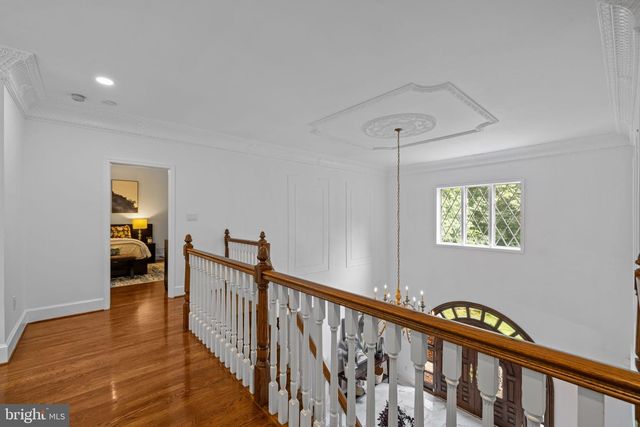 8015 EDDY BEND TRL, Fairfax Station, VA 22039