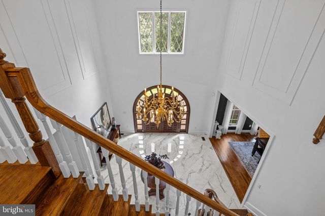 8015 EDDY BEND TRL, Fairfax Station, VA 22039
