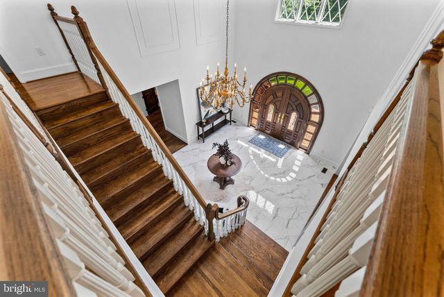 8015 EDDY BEND TRL, Fairfax Station, VA 22039