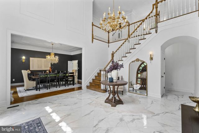 8015 EDDY BEND TRL, Fairfax Station, VA 22039