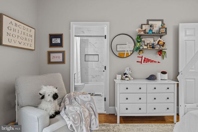 8015 EDDY BEND TRL, Fairfax Station, VA 22039