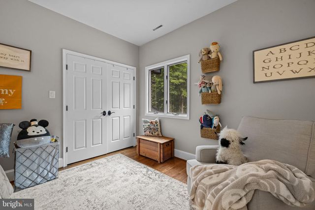8015 EDDY BEND TRL, Fairfax Station, VA 22039