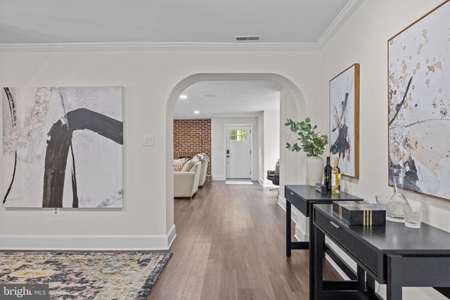 8015 EDDY BEND TRL, Fairfax Station, VA 22039