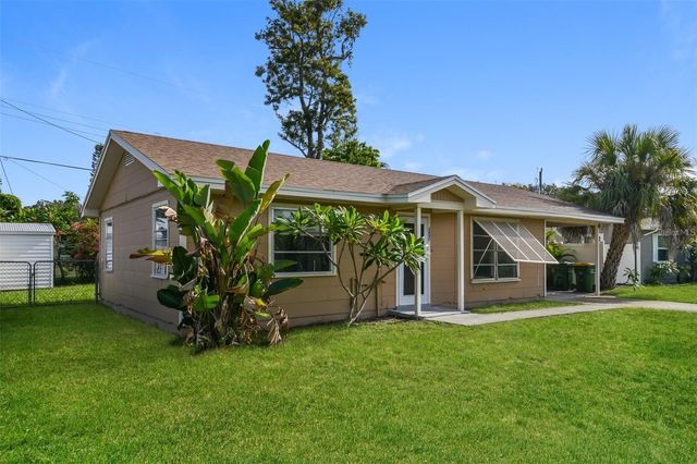 2897 OAK STREET, Sarasota, FL 34237