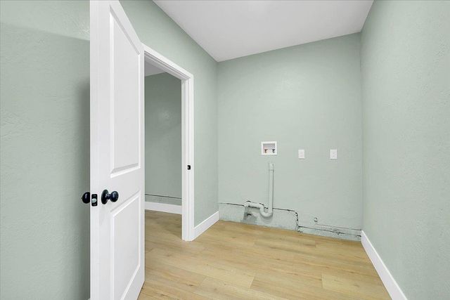 1716 Buchanan St, Marysville, CA 95901