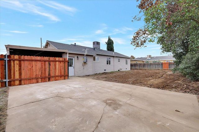1716 Buchanan St, Marysville, CA 95901