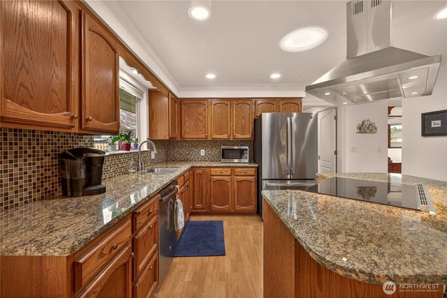 1484 Elmwood Street, Wenatchee, WA 98801