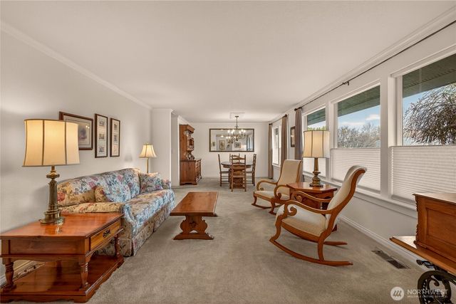 1484 Elmwood Street, Wenatchee, WA 98801