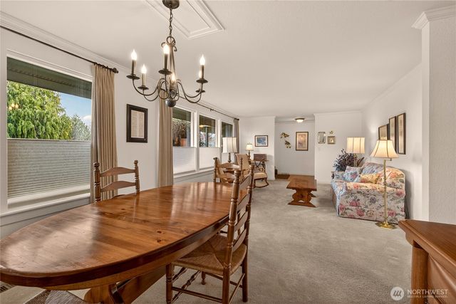 1484 Elmwood Street, Wenatchee, WA 98801