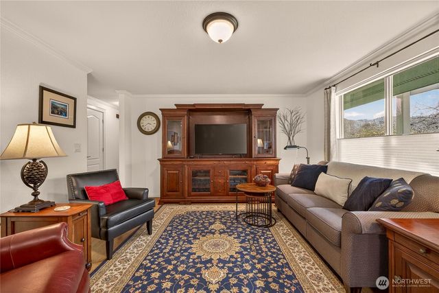 1484 Elmwood Street, Wenatchee, WA 98801