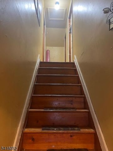 506 Bower St, Linden City, NJ 07036