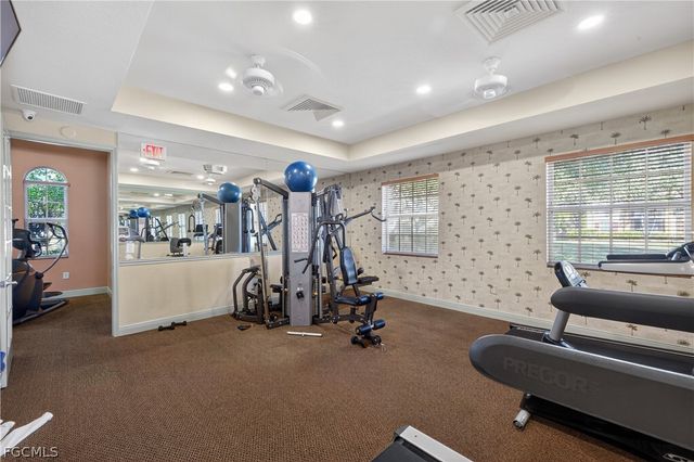 4122 Residence DR 105, Fort Myers, FL 33901