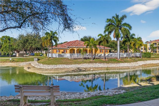 4122 Residence DR 105, Fort Myers, FL 33901