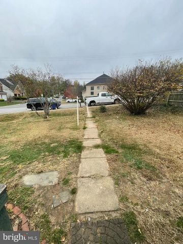 5715 MAGNOLIA LN, Falls Church, VA 22041