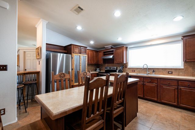 1147 Hill County Road 1458, Itasca, TX 76055