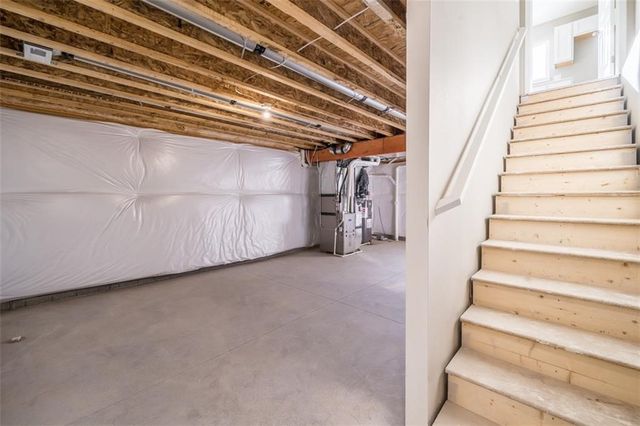 106 E Sycamore Street, Ogden, IA 50212