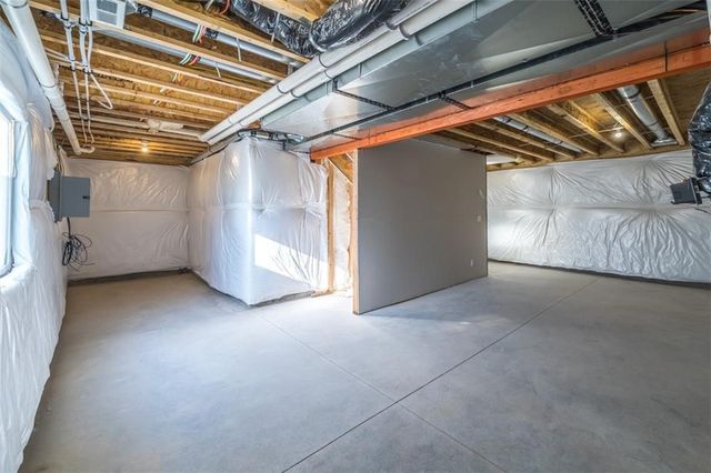 106 E Sycamore Street, Ogden, IA 50212