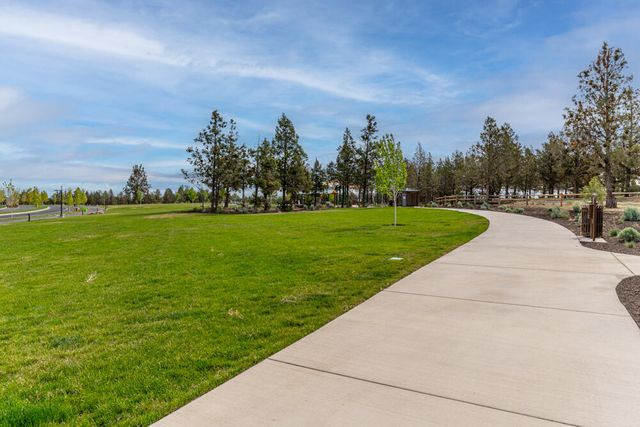3144 NE Terra Place, Bend, OR 97701